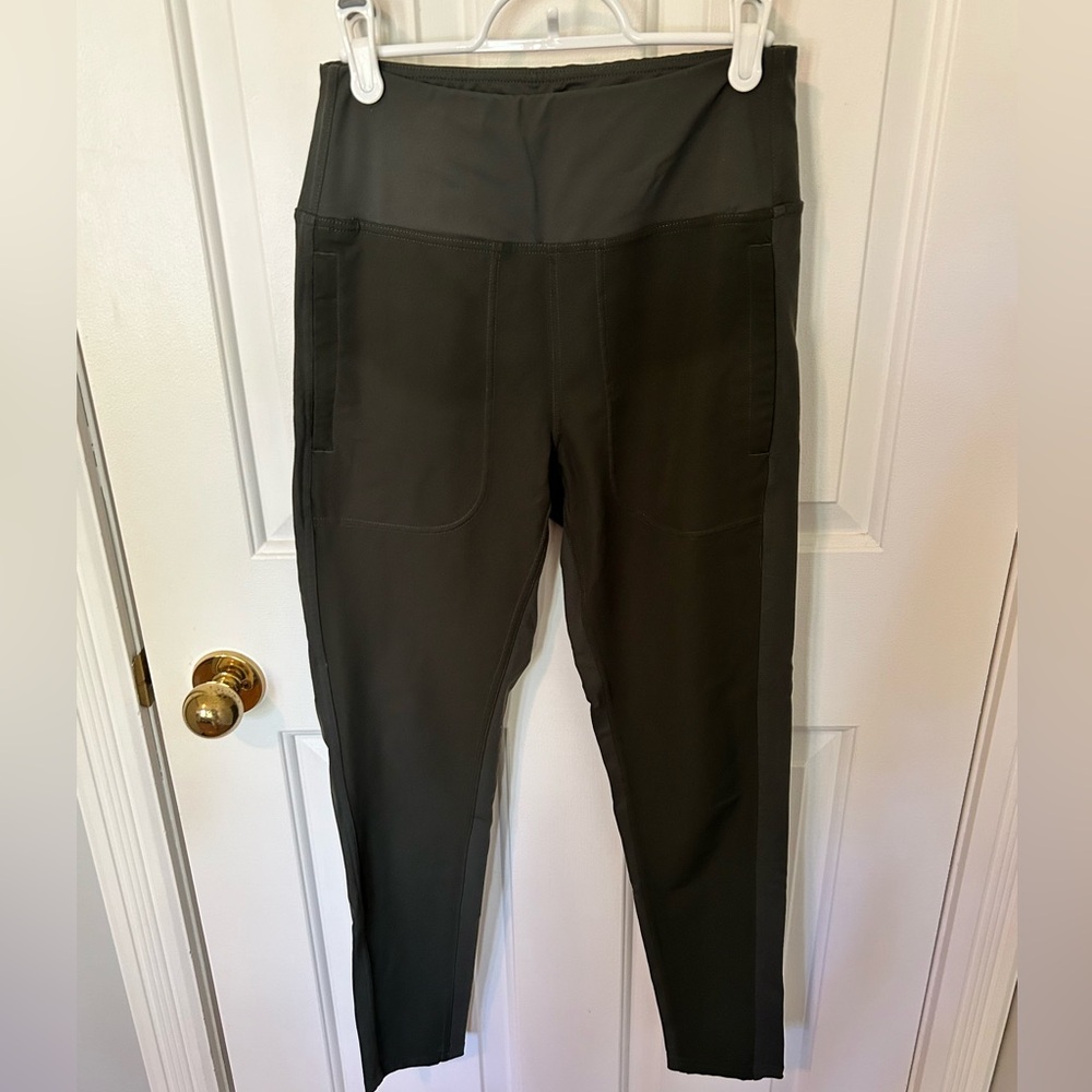 Kyodan, leggings, like new, size Small.